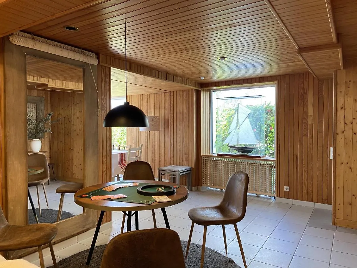 Le Huic Maison De Marin Lambrissee Bénodet 0*,